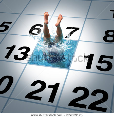 uploads/slider/20150915/stock-photo-diving-into-pool-calendar-277029128.jpg