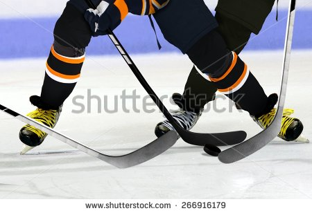 uploads/slider/20150915/stock-photo-ice-hockey-players-on-rink-266916179.jpg